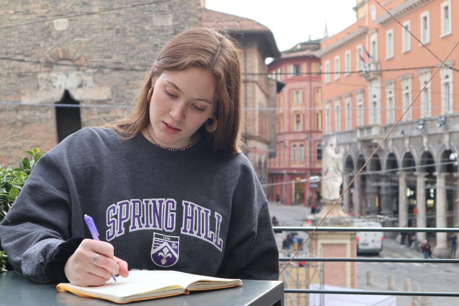 Grace Gundlach Studying in Bologna, Italy