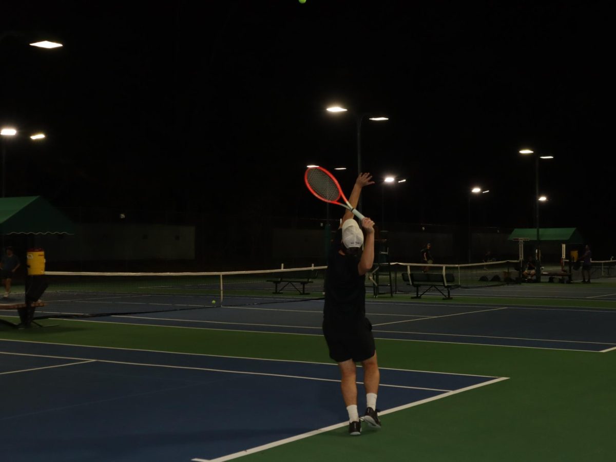 Jack+Robinson+at+tennis+practice