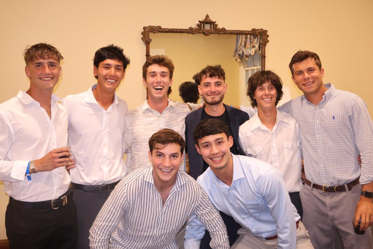 Seniors Celebrate 50 Days with a Wine Night
