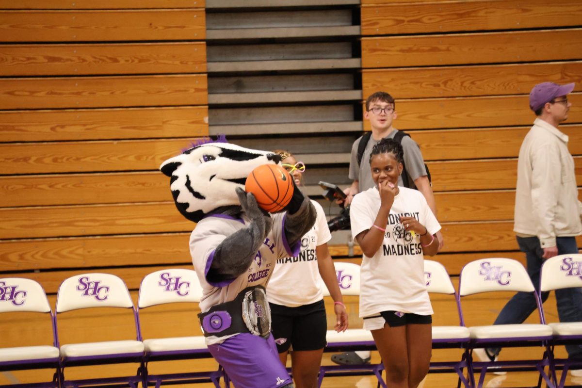 Beaumont Shooting a Three-Pointer